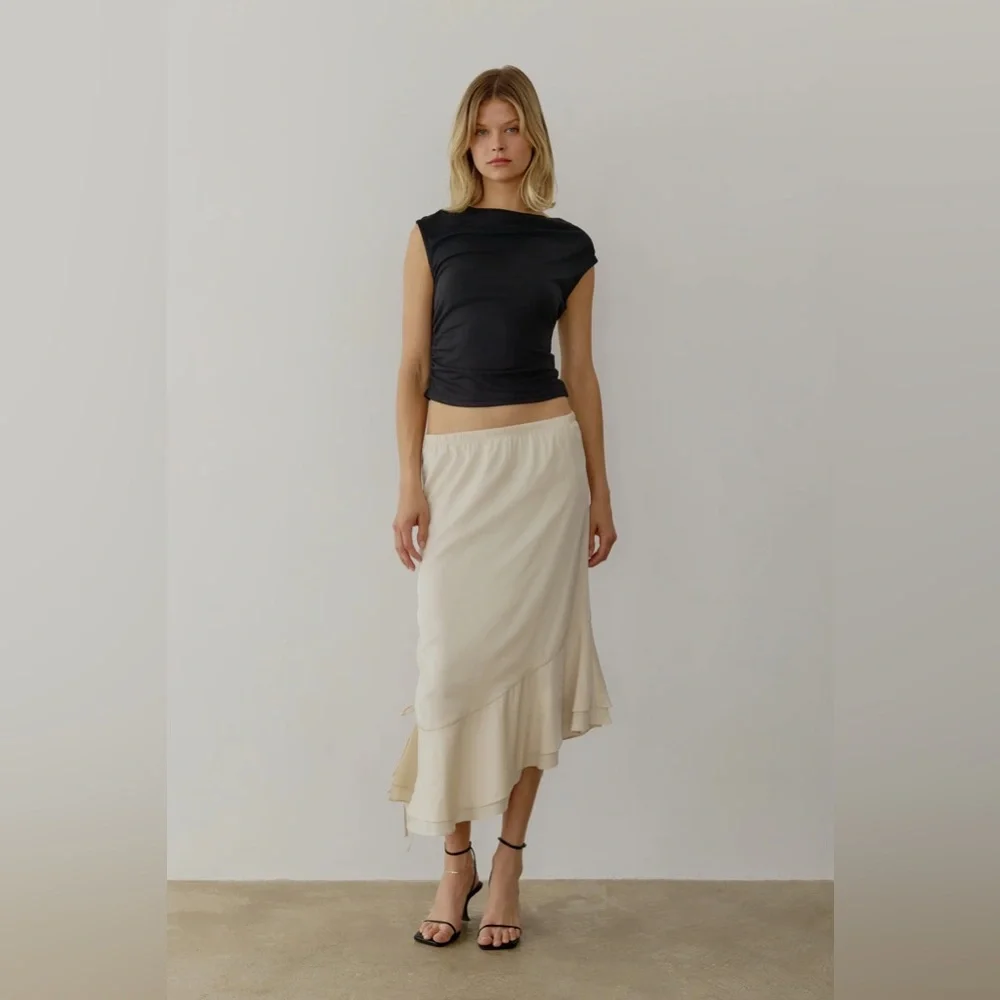 All:row The River skirt low-rise